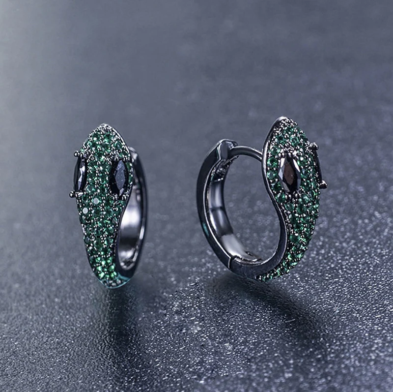 

Top Quality New Fashion Snake Hoop Earrings Exquisite Micro Pave AAA+ Green Zircon Crystals Gun Black Buckle Earrings For Women