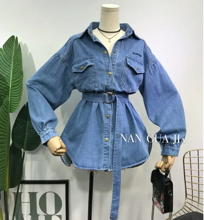 

Spring New Korean Fashion Pure Color Medium Long Denim Shirt Female Belt Waist BF Wind Student Casual Top Women Jeans Blouses