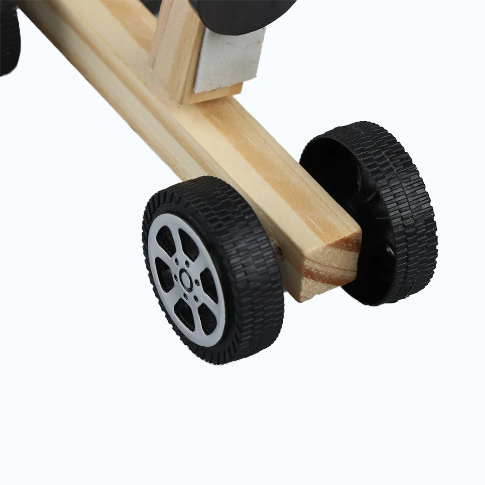 3 (14)