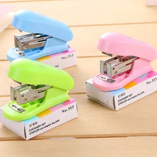 2 шт. креативный набор мини-степплеров милые 24/6 Канцтовары офисный школьный принадлежности переплет машина и скобы три цвета на выбор