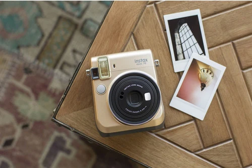 Fujifilm Instax Mini 70 Stardust Gold (2)