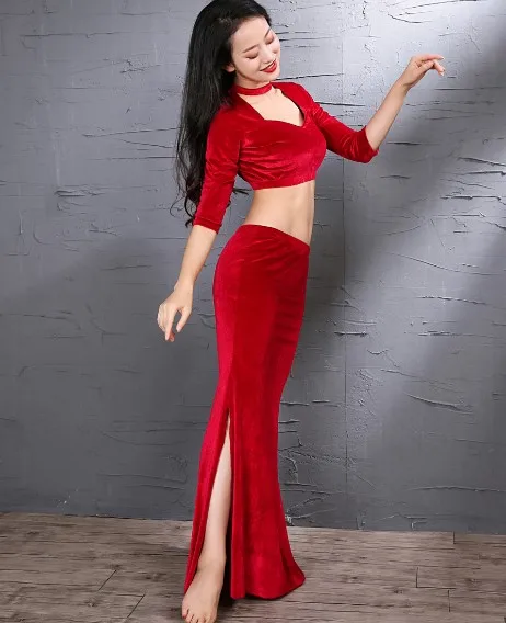 

2018 Women Winter Long Sleeve Velvet Dance Costume Vintage 2 Piece Team Dance Show Wear(Top Long Skirt) Red