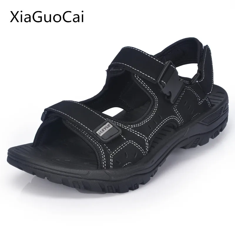 melhor Grandes homens de Tamanho Sandálias Da Marca Nova Chegada de Verão Não deslizamento Sapatos de Praia Dos Homens Sandálias de Couro Genuíno Peep Toe