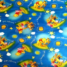 105 см широкий синий медведь ткань обувь из хлопка, с мультяшками Винни Пух печатных лоскутное DIY Вышивание одежда для малышей