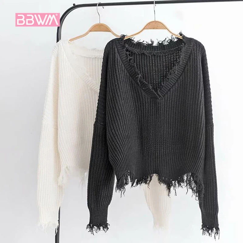 

2018 autumn new wild V-neck tassel short pullover sweater loose long-sleeved sweater female tide Women's