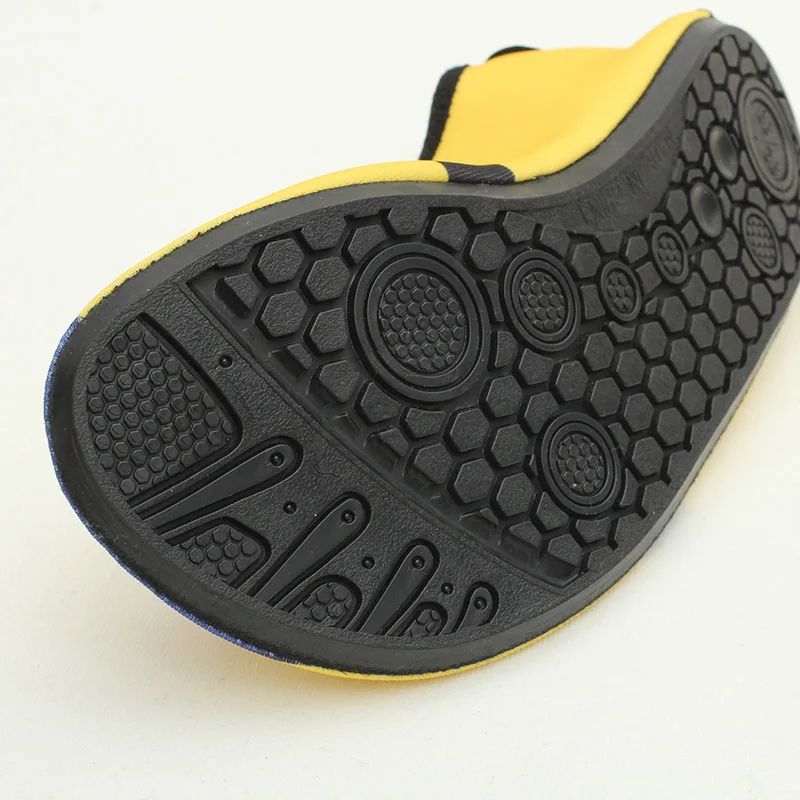 Baby Home Slippers Children Beach Shoes Non-slip Breathable Boys Girls Swimming Shoes Indoor Soft Socks For Foot Length 11-16 cm Baby Home Slippers Children Beach Shoes Non-slip Breathable Boys Girls Swimming Shoes Indoor Soft Socks For Foot Length 11-16 cm