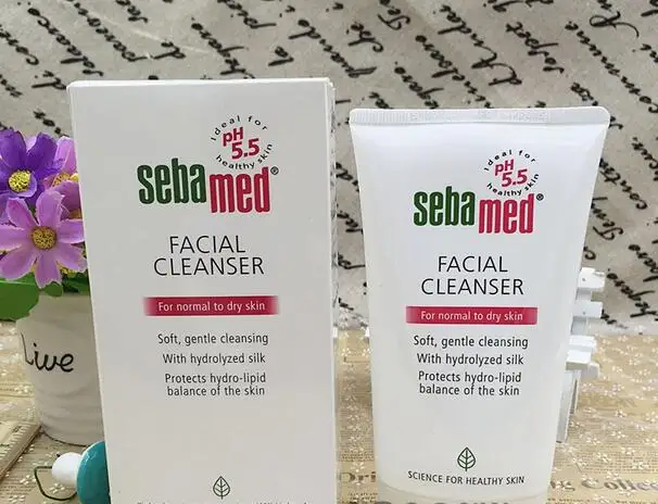 

Sebamed facial cleanser for normal to dry skin 150ml