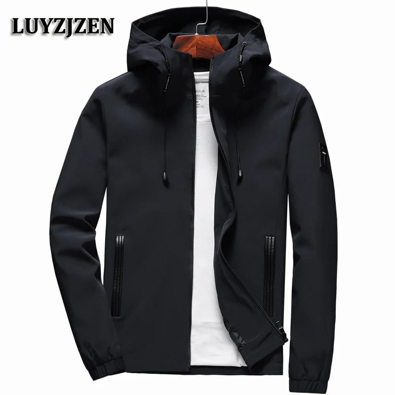 Kopen Jas Mannen Rits 2018 Nieuwe Collectie Casual Solid Hooded Jas Mode mannen Uitloper Slim Fit Lente en Herfst Hoge kwaliteit K11