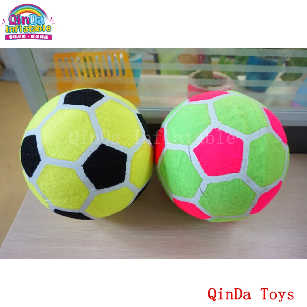 inflatable velcro ball (1)