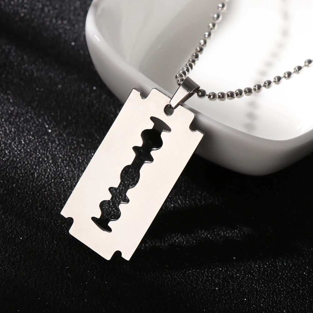 

2019 New Fashion Stainless Steel Razor Blade Pendant Dogtag Necklace Jewelry Shaver Shape Hip Hop Choker Jewelry Gifts for Men