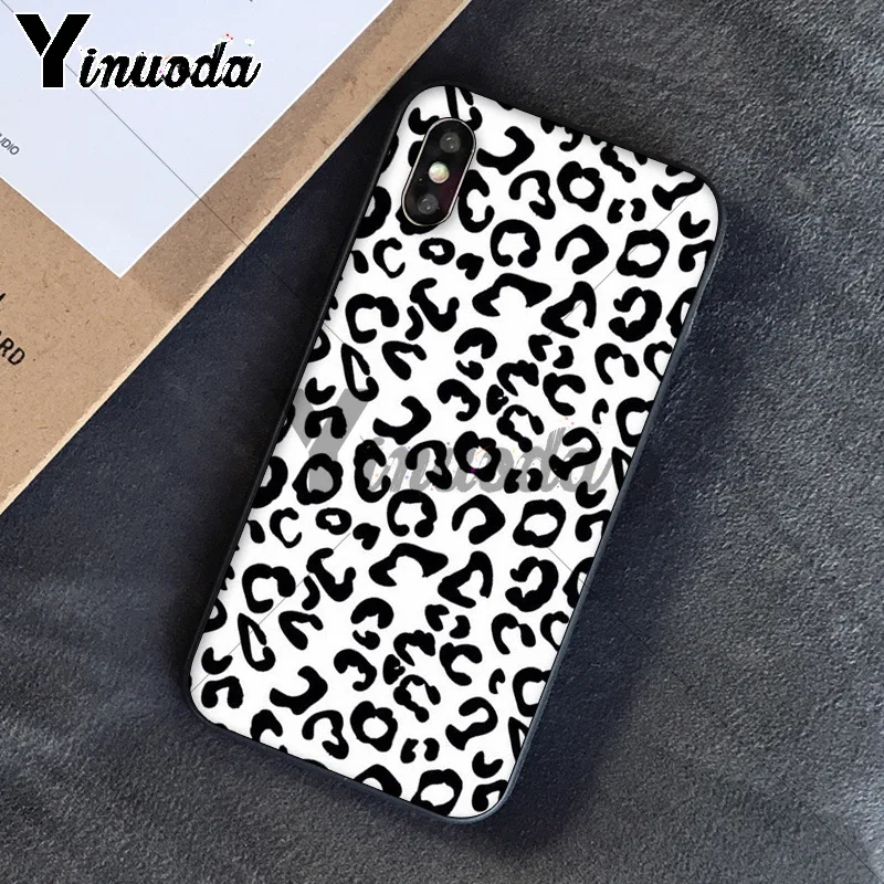 giraffe leopard tiger zebra Wild Print