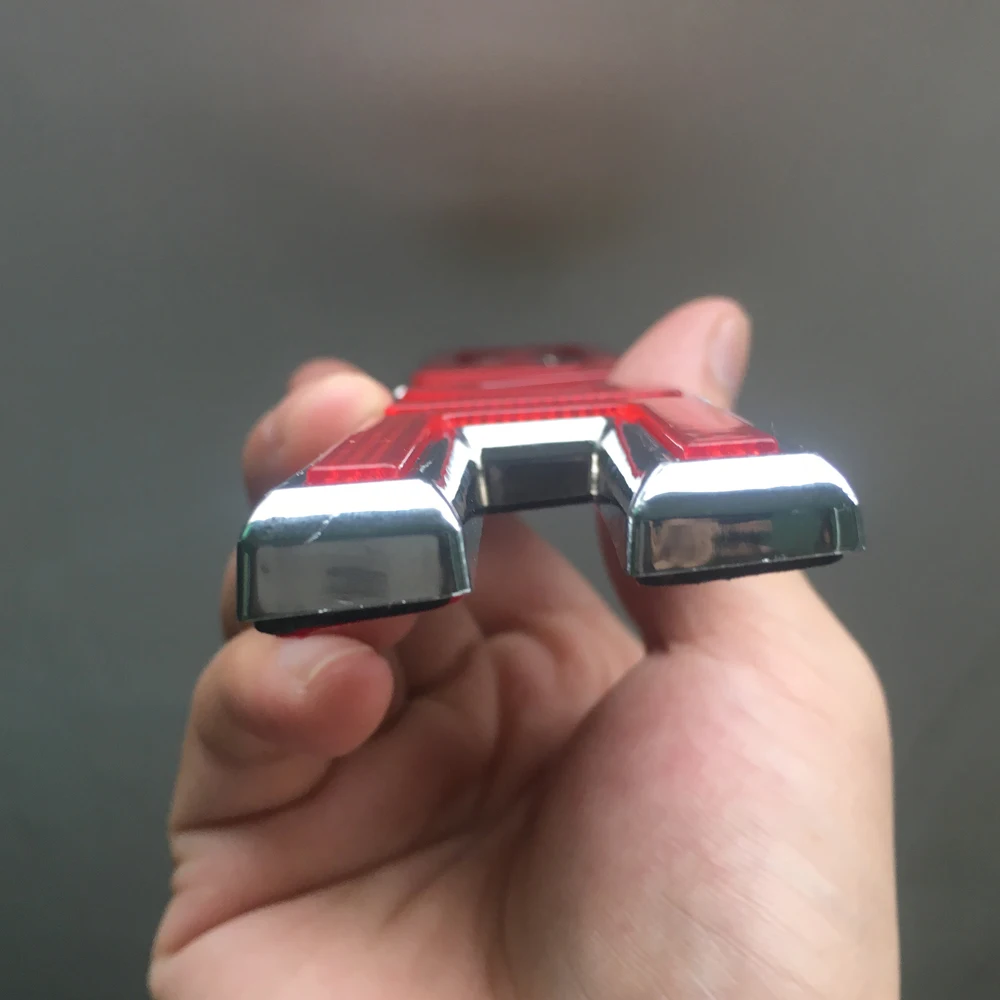 

2pcs Racing Grill Sticker Emblem Badge Sticker For GMC Mustang CHASSIS YUKON G550G 660 G670 GX777 Front Grill Rear Trunk Sticker