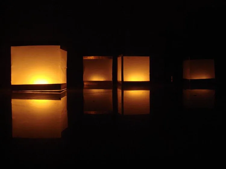 10 шт., новинка, китайский квадратный фонарь желаний со свечами, плавающая вода, речной светильник, лампа для свадьбы, бассейна, вечерние украшения