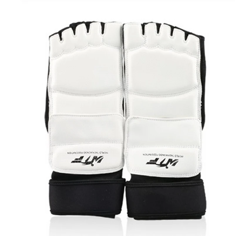 New-High-Quality-Taekwondo-Foot-Protector-KTA-For-Offical-Competition-Fighting-Feet-Guard-Kicking-Box-foot (6)