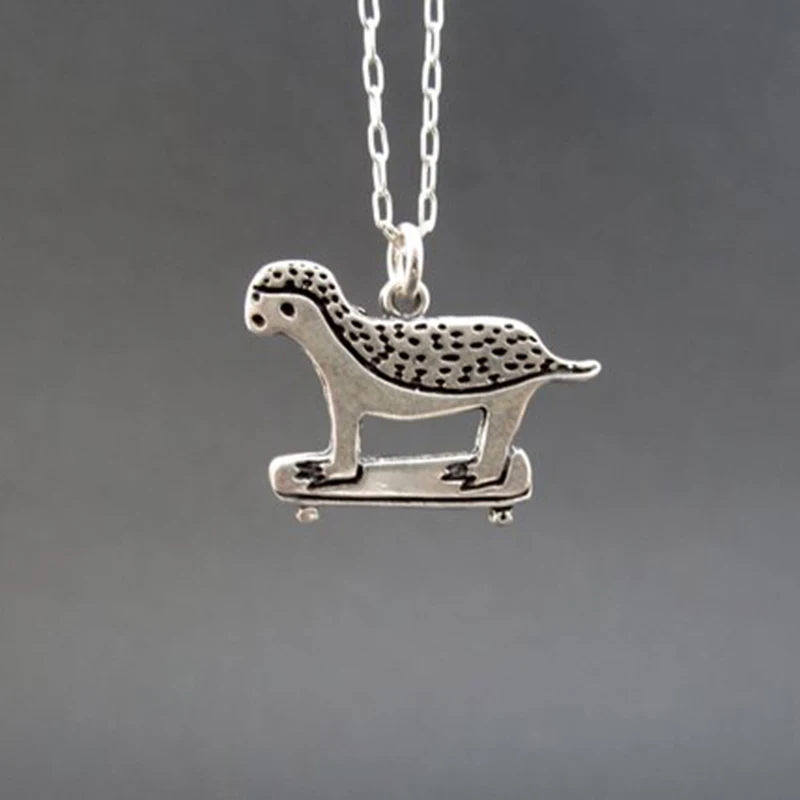 badger necklace