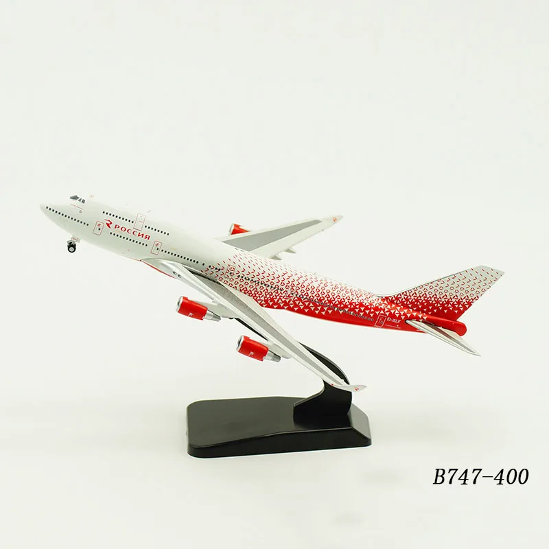 1:400 масштаб Boeing B747-400 самолетов модели самолета Rossiya Россия авиалиний сплав самолет Коллекционная модель коллекции