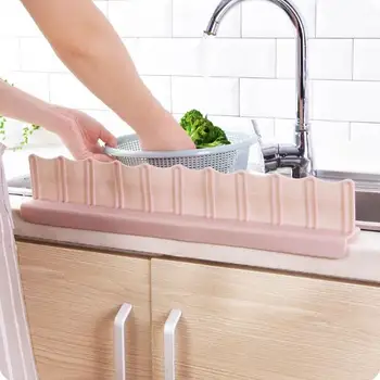 

Household Suction Cup Sink Retaining Plate Kitchen Sink Splash Water Screen Creative Waterproof Board