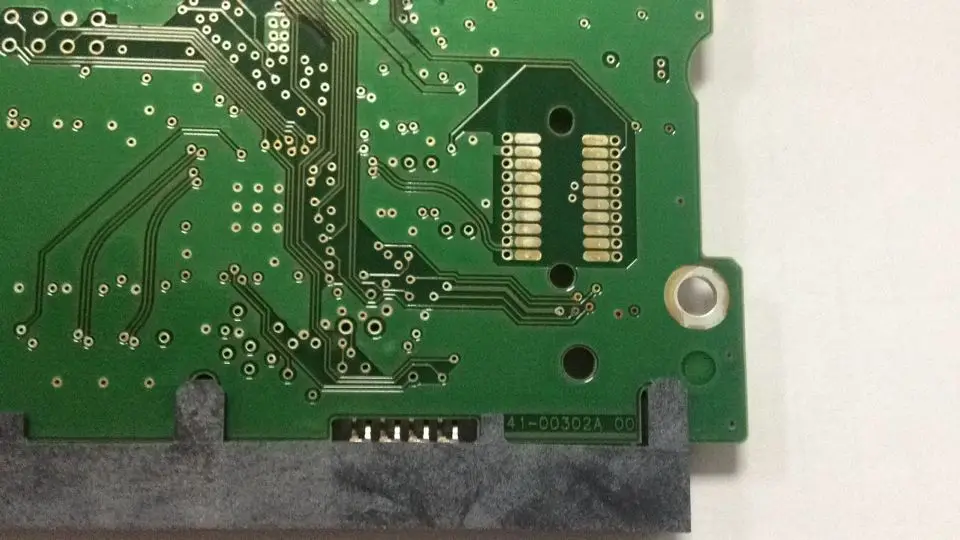 1pcs/lot HD502HJ HD254GJ ST500DM005 HDD PCB Logic board coding: BF41-00302A 00