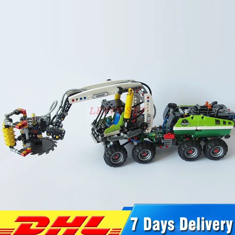 

1123 PCS Lepin 20083 Technic Harvester Forest Machine Power Functions Motor Model Toys Building Blocks Bricks Toy Clone 42080
