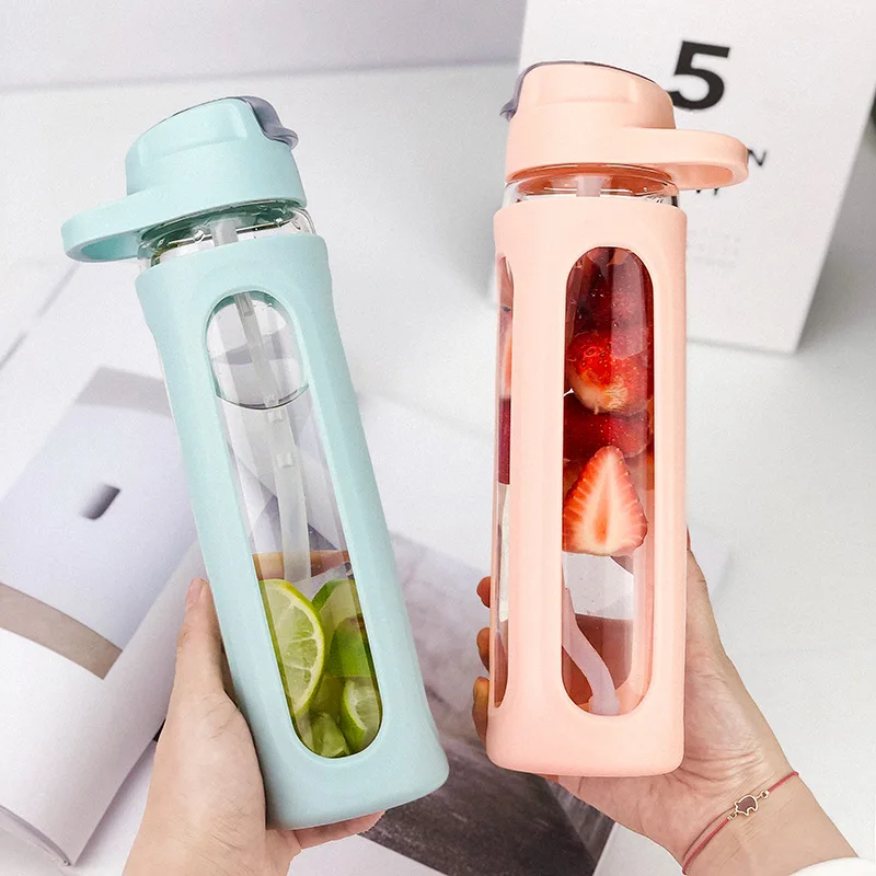 

VA STUDIO 600ML High Capacity Straw Water Bottle Colorful Portable Glass Drinking With Cover Silicone Anti-Skid Sleeve Bottle