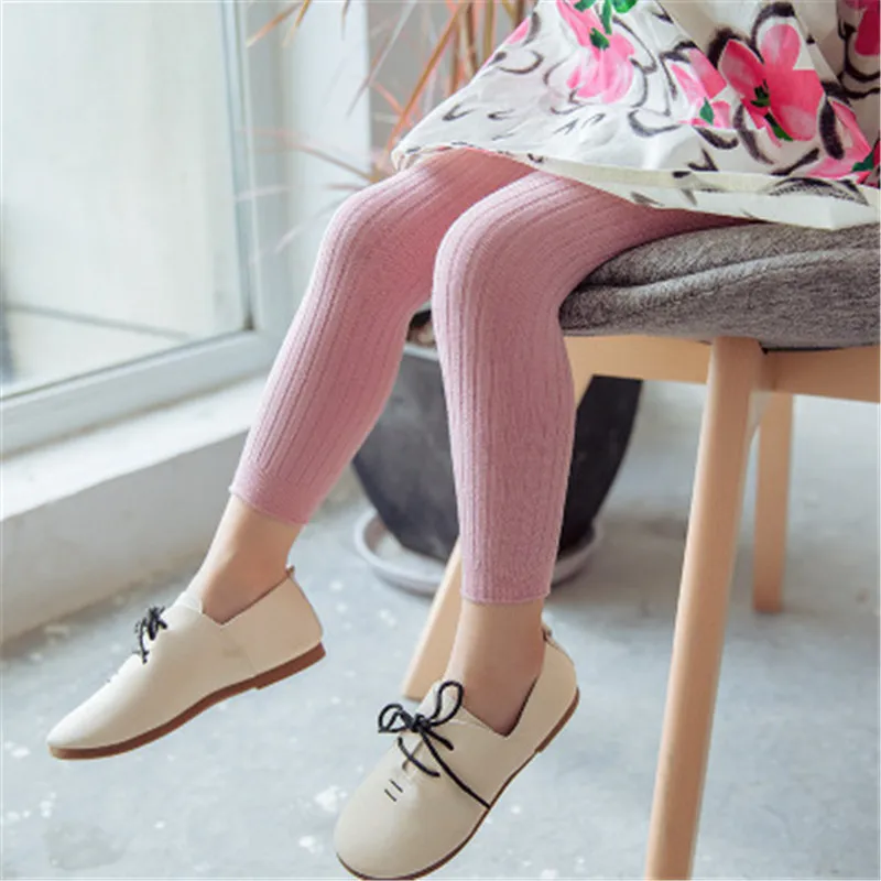Узкие брюки для девочек; сезон осень-зима; детские вязаные леггинсы в Корейском стиле; однотонные леггинсы для малышей; Повседневная блестящая одежда до щиколотки