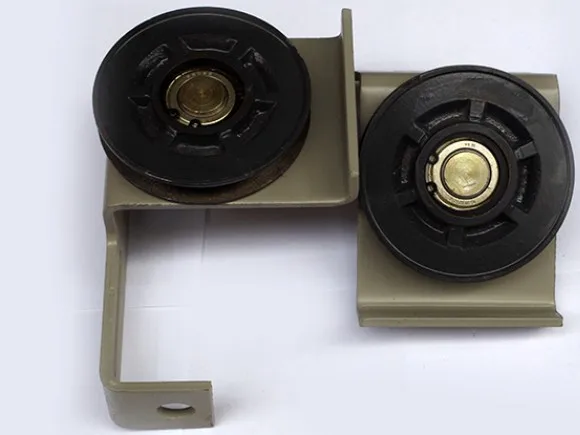 

Lift Door belt roller 16508792-A