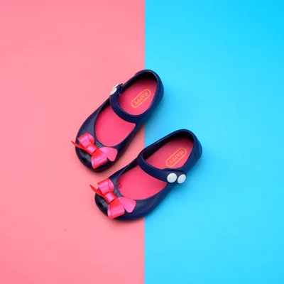 Модная обувь для девочек; коллекция года; Летняя мужская и женская обувь для сада; модная пляжная обувь из ПВХ; обувь принцессы с рисунком Минни Маус - Цвет: H37-BLUE-RED