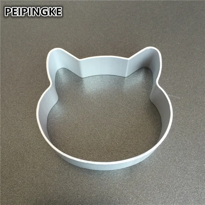 

Cheap Bear Head Metal Cookie Cutter Sugarcraft Candy Biscuit Making Molds Form For Cookies DIY Alloy Biscuit Mould