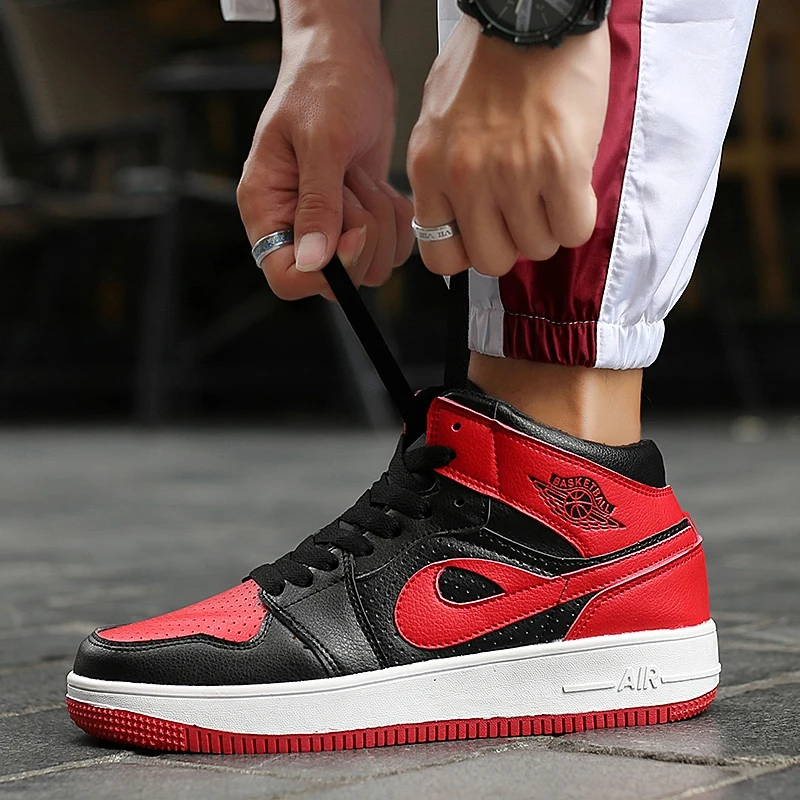 

New High Top AJ1 Boost Gym Sneakers Nice Air Force 1 Men Jordan Basketball Shoes White Outdoor Sport Shoes Super Retro Trainers