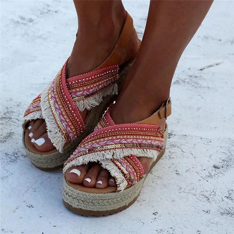 Летняя женская пляжная обувь с кисточками и бисером; сандалии с пряжкой; богемные женские римские сандалии-гладиаторы на толстой подошве;#40