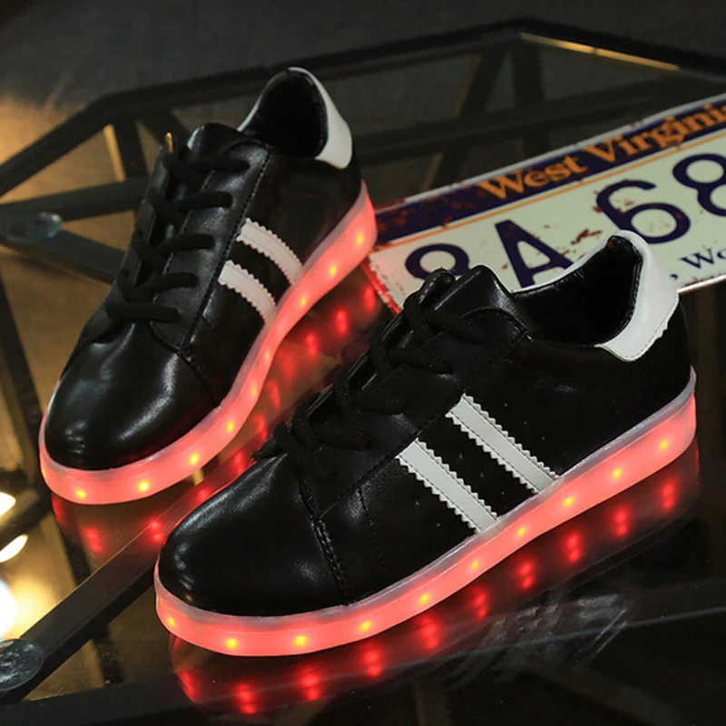 Couleurs Lumineux Chaussures Hommes 6 Unisexe Led 7 Up 8 3 5 De Light Mode Adultes 4 Casual Pour 1 2 qUSMGzVp