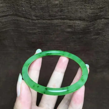 

Hetian Yubi yu bracelet yu warm and delicate structure compact