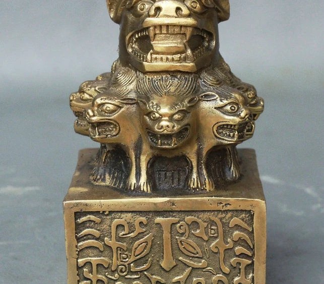

13CM China Bronze Auspicious Copper Lion Head Animal Statue Seal Signet Stamp