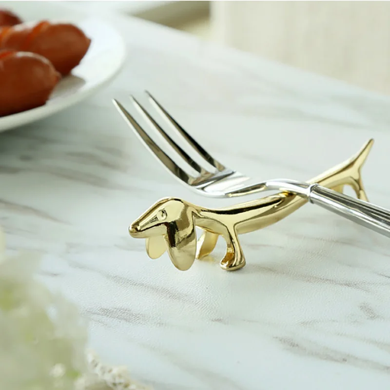 Small dog kitchenware storage accessories rack organizer chopsticks knives forks spoon home items block holder drainer shelf Small dog kitchenware storage accessories rack organizer chopsticks knives forks spoon home items block holder drainer shelf