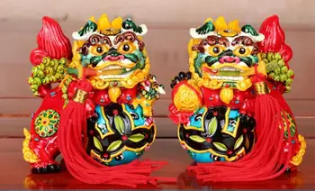 Jichenxuan Taiwan Cochin colored pottery lion bite sword pendulum a pair of lion home decoration crafts gift
Jichenxuan Taiwan Cochin colored pottery lion bite sword pendulum a pair of lion home decoration crafts gift