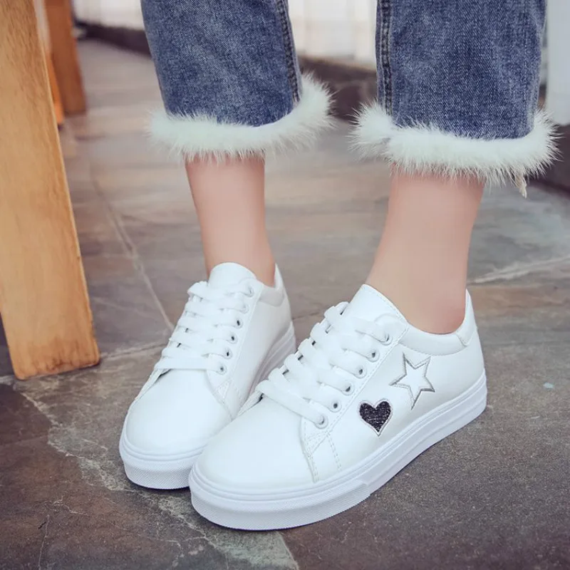 

Women's Sneakers Top Quality Vulcanize Shoes Women Casual Flats Fashion Lace-up Heart Shoes Female White Tenis Feminino Sneakers