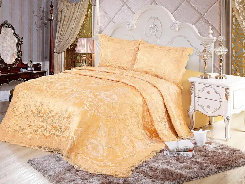 Покрывало евро-макси Blumarine, 230*250 см, оранжевый, с наволочками