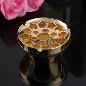 

New Hot Fashion Honeycomb Holes Metal Ashtray with Lids Personality For Home
