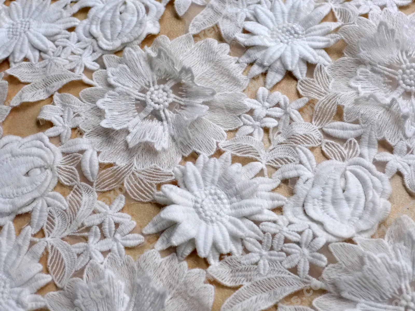 

La Belleza Off white 3D flowers cot ton organza lace fabric embroidered wedding/show/stage/eveing dress lace fabric by the yard
