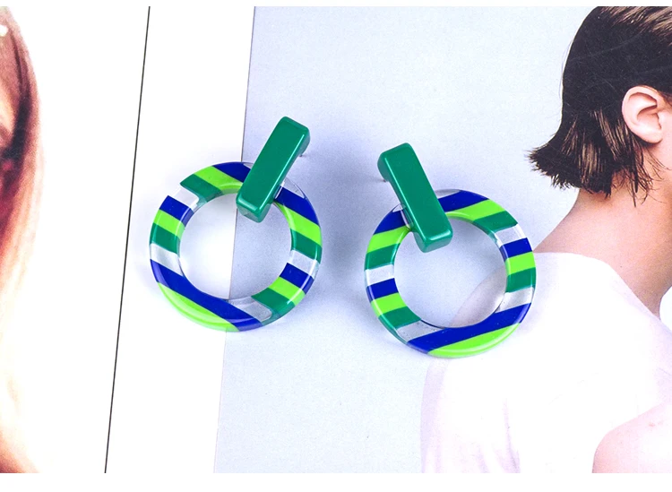YUQINQIN Trendy Drop Earrings for Women 2018 Statement Acrylic Circle Dangling Earings Fashion Elegant Resin Summer Earring (6)
