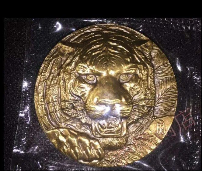 

High quality!60mm The Year of Tiger Bronze Medal Shenyang Mint Coin,Free shipping