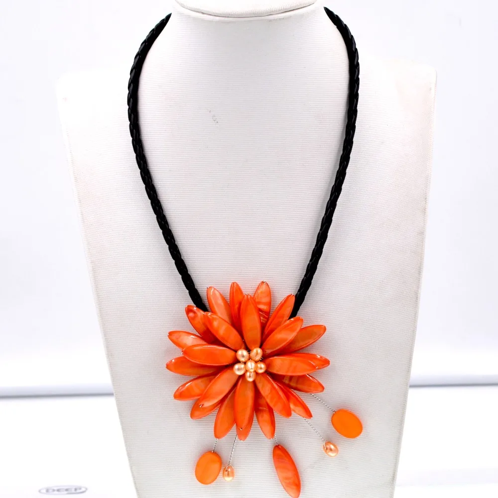 Orange choker Clearance