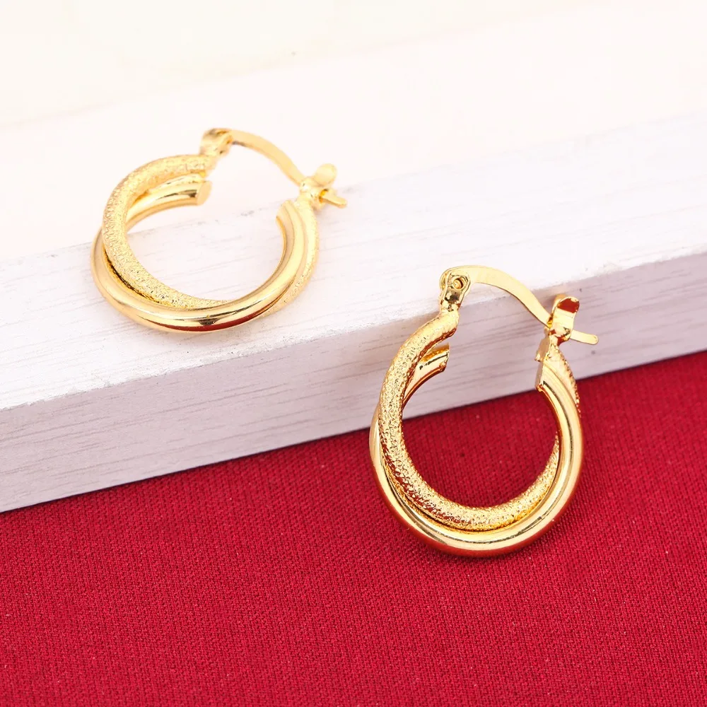 New Arrival Gold Stud Earrings For Gifts New Trendy Fashion Gold Color