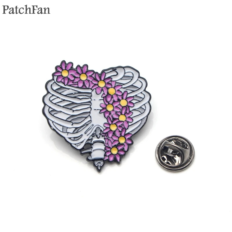 

Patchfan Flowers skeleton Zinc Enamel pins Trendy medal insignia para backpack shirt clothes brooches badges for men women A1501
