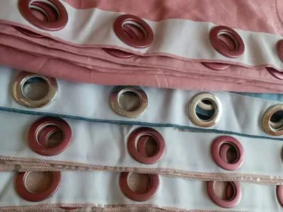 Заводская поставка 10 шт х 42 мм пластиковые проушины для штор и кольца зажимы люверсы в 8 различных цветах