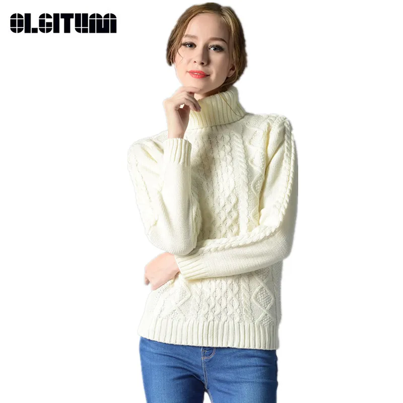 Свитер с вырезом на плече. Базовый джемпер женский. Свитер sela. Свитер села женский. Свитер села.