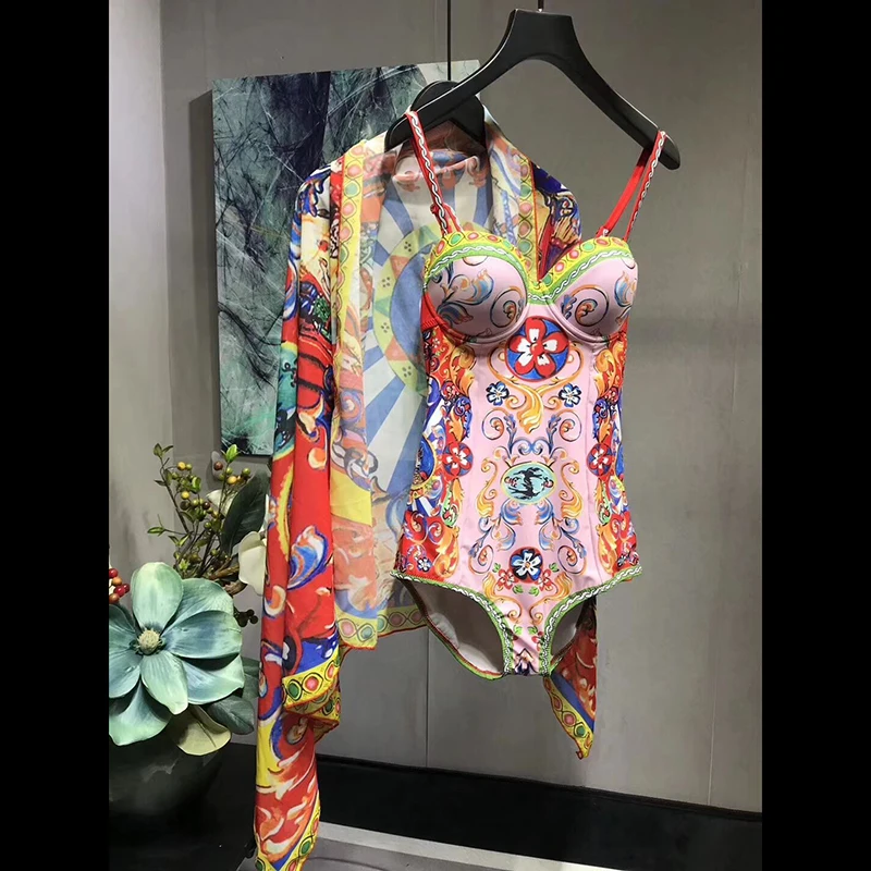 Svoryxiu 2019 مصمم الماركات داخلية المرأة الساحرة الأزهار طباعة الصيف شاطئ عطلة مثير ارتداءها فام + شال