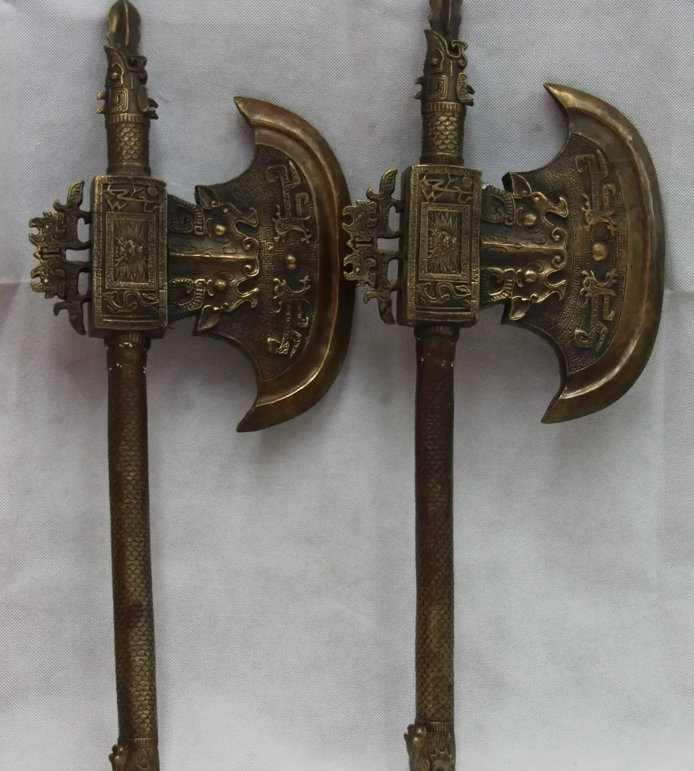 

Chinese Folk Copper Bronze Warrior weapon weaponry Ban Fu broadaxe hatchet Pair