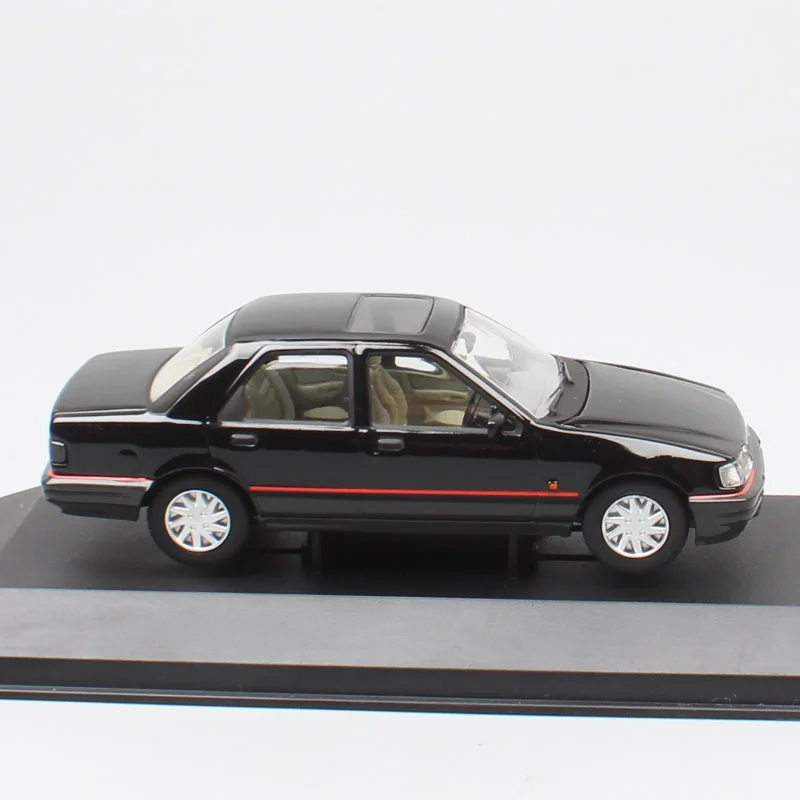 Детская 1:43 модель машинки маленький Ford Sierra Sapphire GLS литая под давлением машина Авто моторная Игрушечная копия Corgi Vanguard V09901