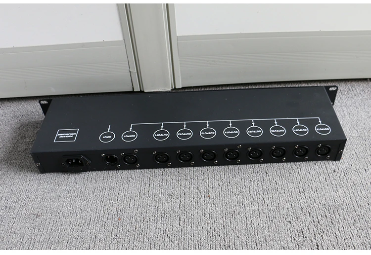 

Free shipping Best quality 8CH DMX Splitter DMX512 Light Stage Lights Signal Amplifier Splitter 8 way DMX Distributor
